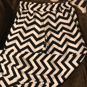 Joggers. Chevron